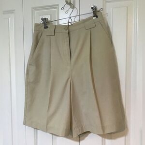 Liz, Claiborne, ladies golf shorts